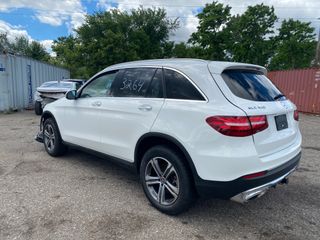 2017 Mercedes-Benz GLC 300 - Exterior Rear Left Corner Image